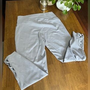 American Eagle cropped legging